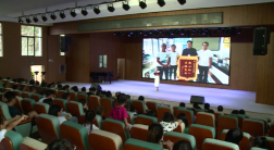 通海县文明讲堂第六十一期在滨湖社区举行